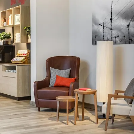 Intercityhotel Frankfurt Hauptbahnhof Sued