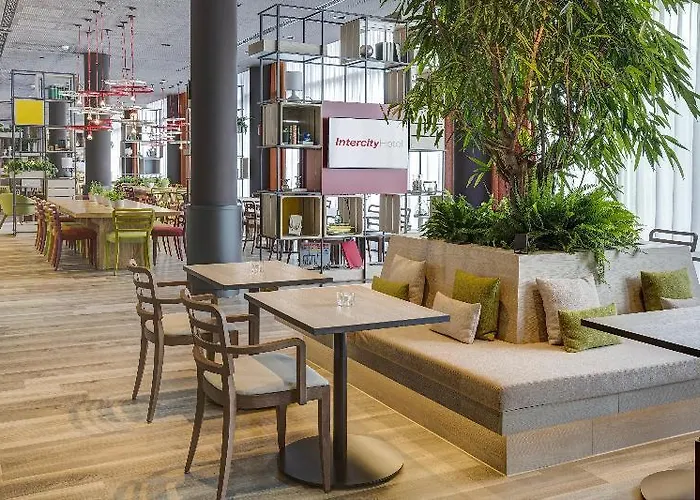 Intercityhotel Frankfurt Hauptbahnhof Sued