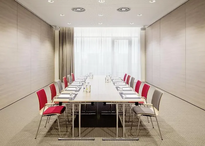 Intercityhotel Frankfurt Hauptbahnhof Sued Otel 4*