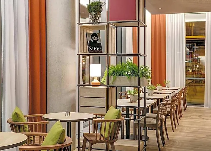 Intercityhotel Frankfurt Hauptbahnhof Sued 4*