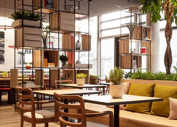 Otel Intercityhotel Frankfurt Hauptbahnhof Sued 4*